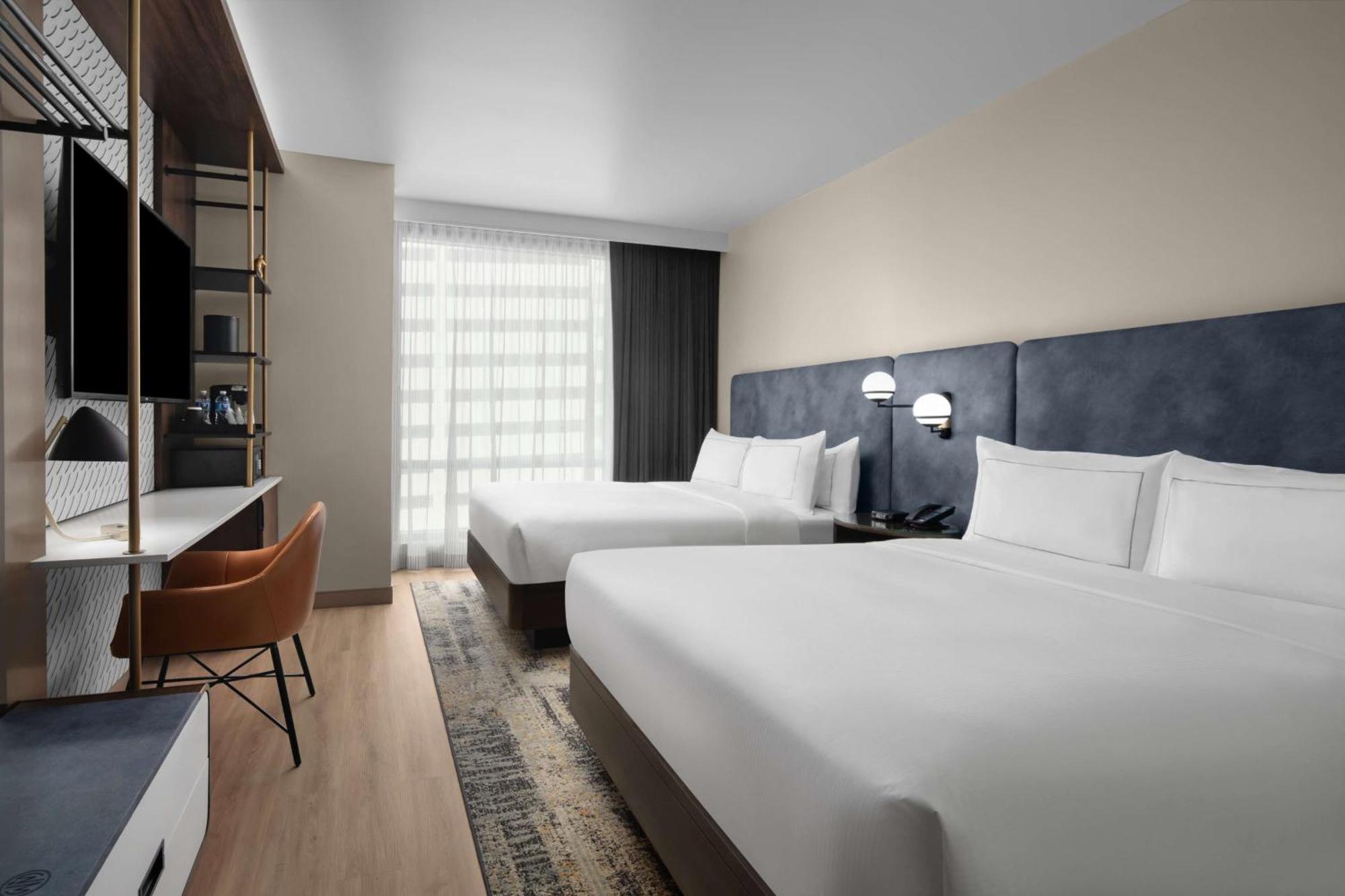 West & Main Conshohocken, Tapestry Collection Hilton Hotel 4*